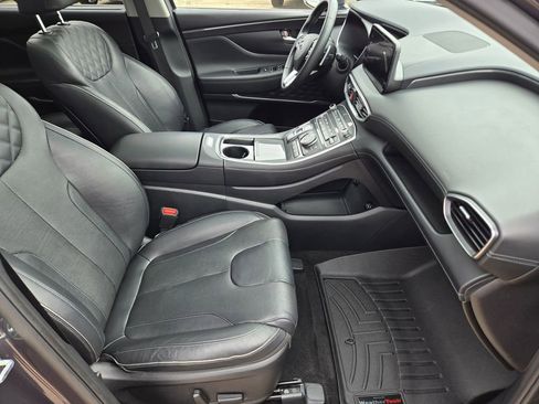 Used 2022 Hyundai Santa Fe SEL Premium image 18