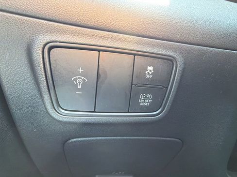 Used 2022 Hyundai Tucson Blue AWD/4WD image 18