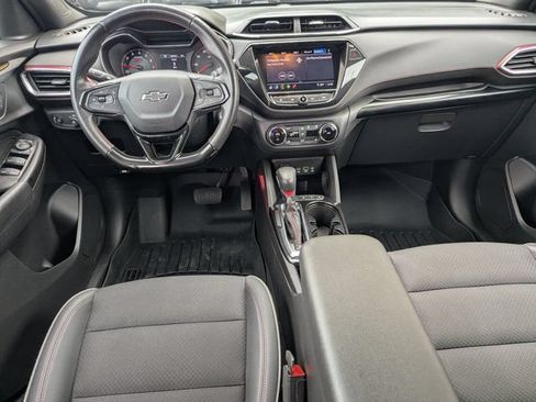 Used 2021 Chevrolet TrailBlazer RS w/ Convenience Package FWD image 19