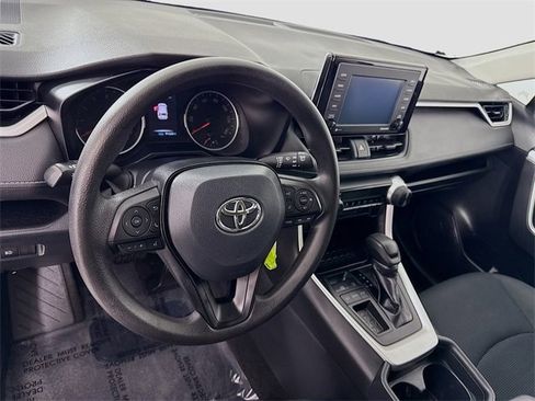 Certified 2020 Toyota RAV4 LE image 9