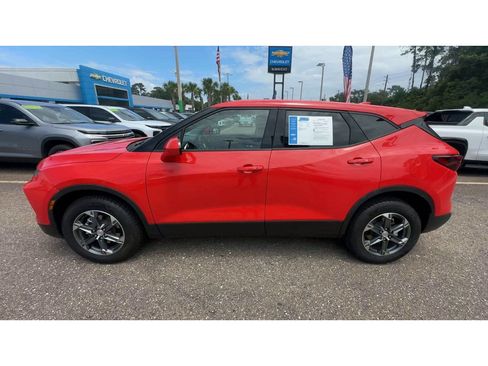 Used 2025 Chevrolet Blazer LT FWD image 5