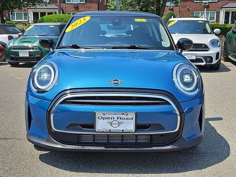 Used 2023 MINI Cooper 2-Door Hardtop FWD image 2