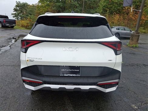 Certified 2023 Kia Sportage EX image 5