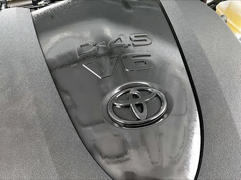 Certified 2023 Toyota Tacoma SR AWD/4WD image 35