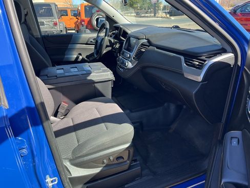 Used 2019 Chevrolet Tahoe 4WD image 18