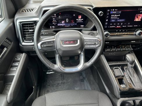 Used 2025 GMC Canyon Elevation RWD image 14