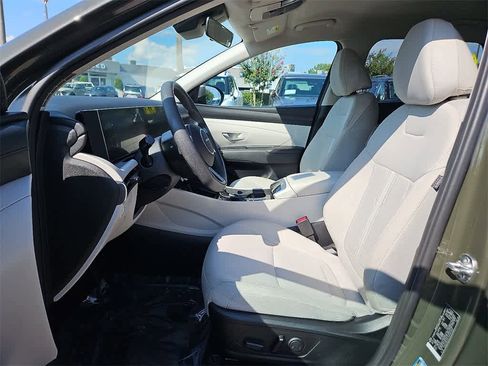 Used 2025 Hyundai Tucson SEL image 13