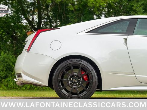 Used 2015 Cadillac CTS V RWD image 37