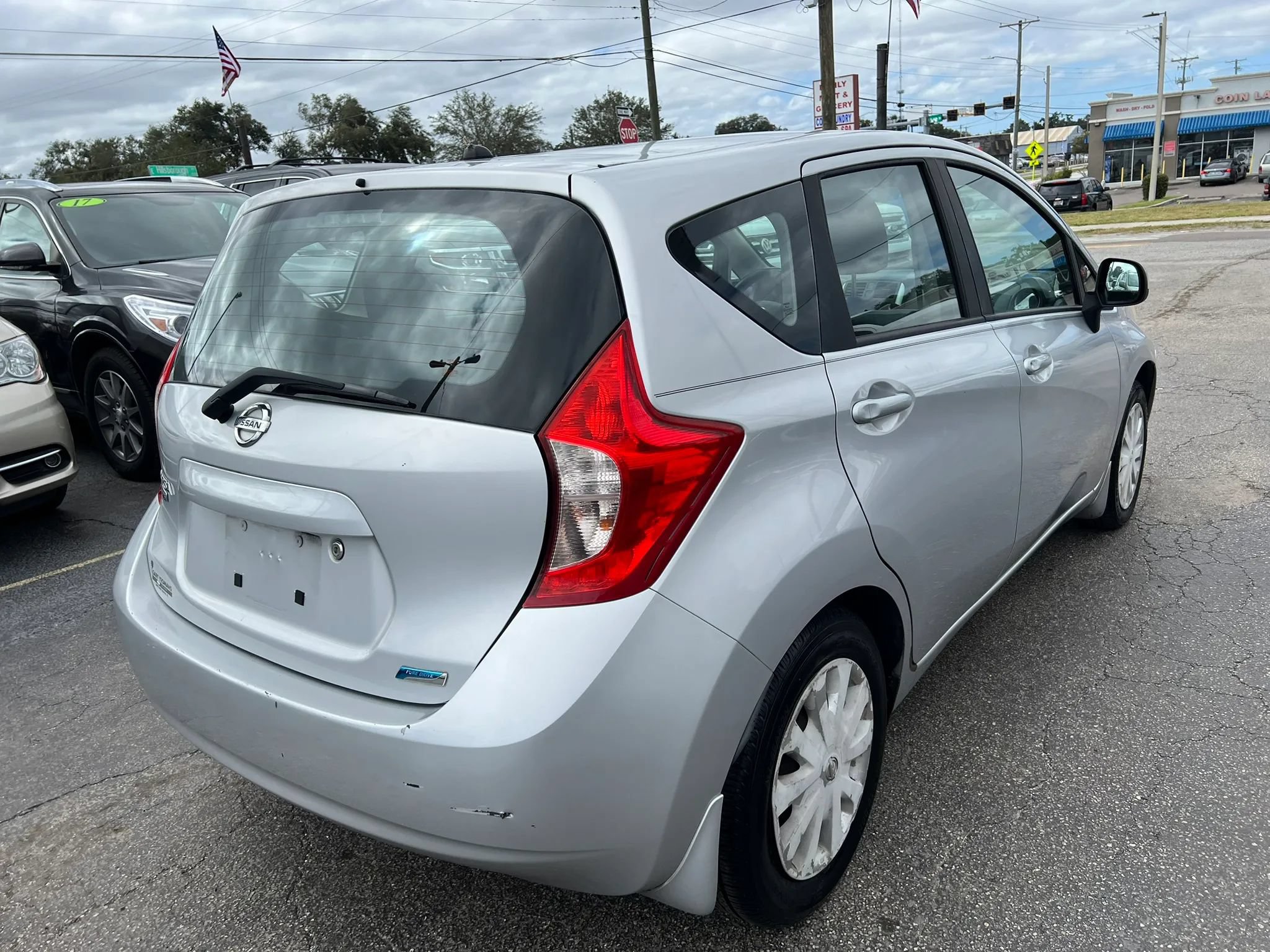 Used 2014 Nissan Versa Note S Plus FWD image 5
