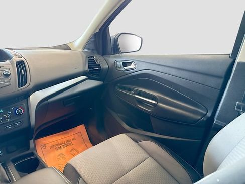 Used 2017 Ford Escape SE AWD/4WD image 22