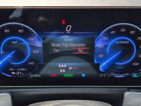 Used 2024 Mercedes-Benz EQB 250+ image 19