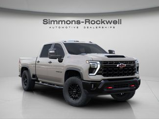 New 2026 Chevrolet Silverado 2500 ZR2 w/ LPO, Dark Essentials Package video 1