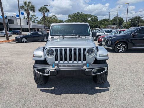 Used 2023 Jeep Wrangler Unlimited Sahara AWD/4WD image 8