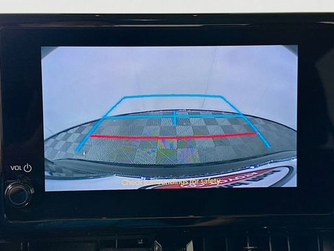 Used 2024 Toyota Corolla LE image 13