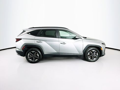 Used 2025 Hyundai Tucson SEL FWD image 10