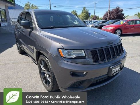 Used 2015 Jeep Grand Cherokee Summit AWD/4WD image 3