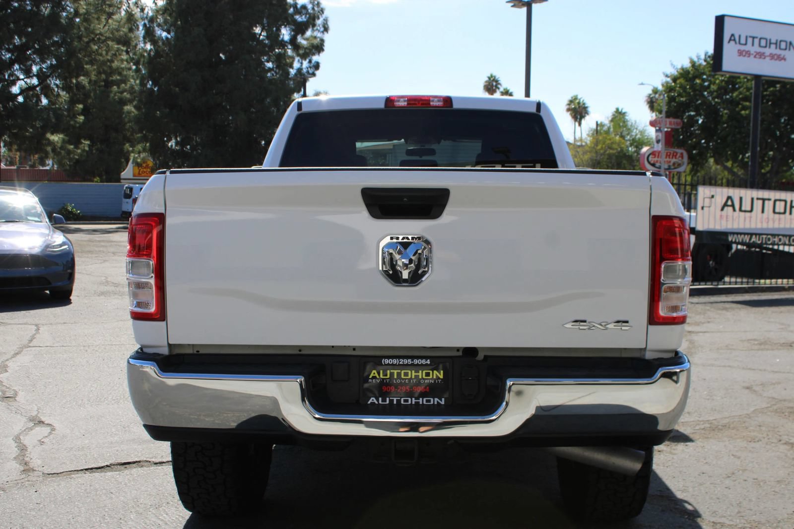Used 2024 RAM 2500 Tradesman w/ Chrome Appearance Group AWD/4WD image 40
