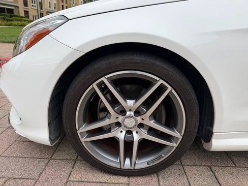 Used 2016 Mercedes-Benz E 400 4MATIC Coupe image 28