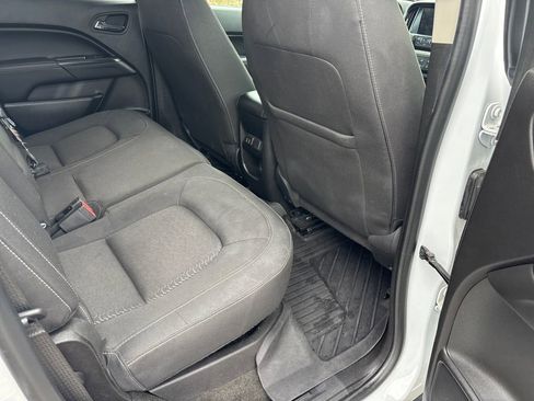 Used 2018 GMC Canyon SLE w/ SLE Convenience Package image 23