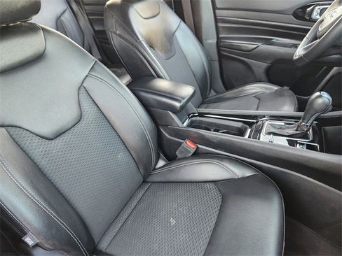 Certified 2023 Jeep Compass Altitude image 13