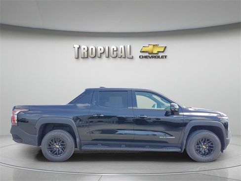 New 2026 Chevrolet Silverado EV LT w/ Plus Package image 6
