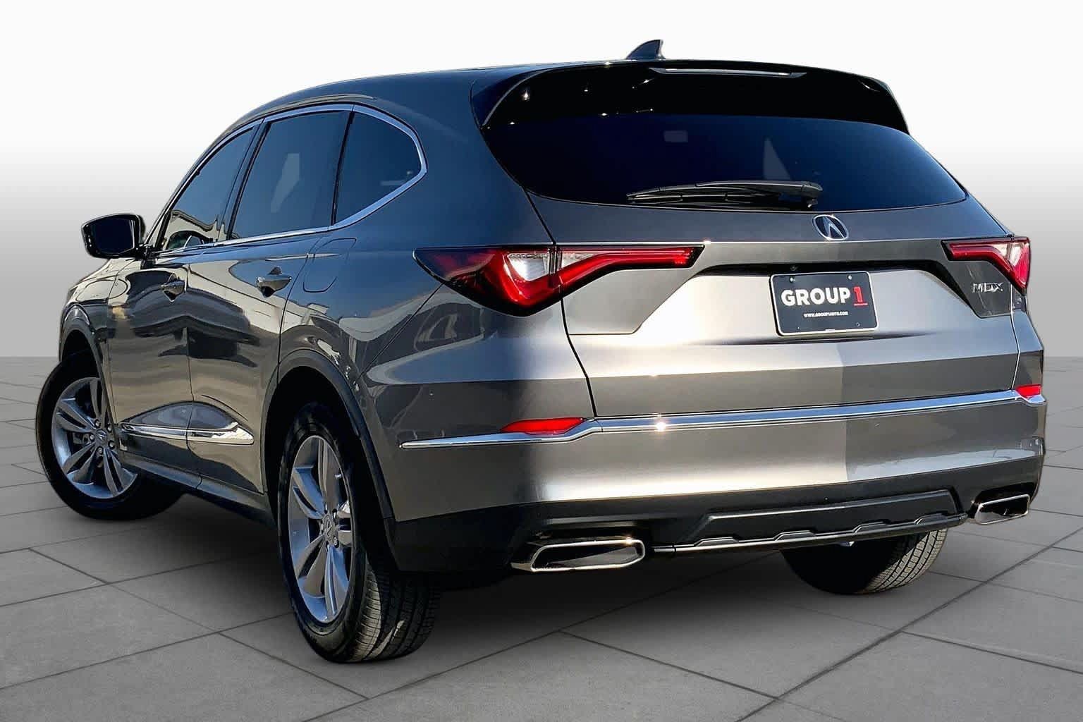 Used 2024 Acura MDX FWD image 12