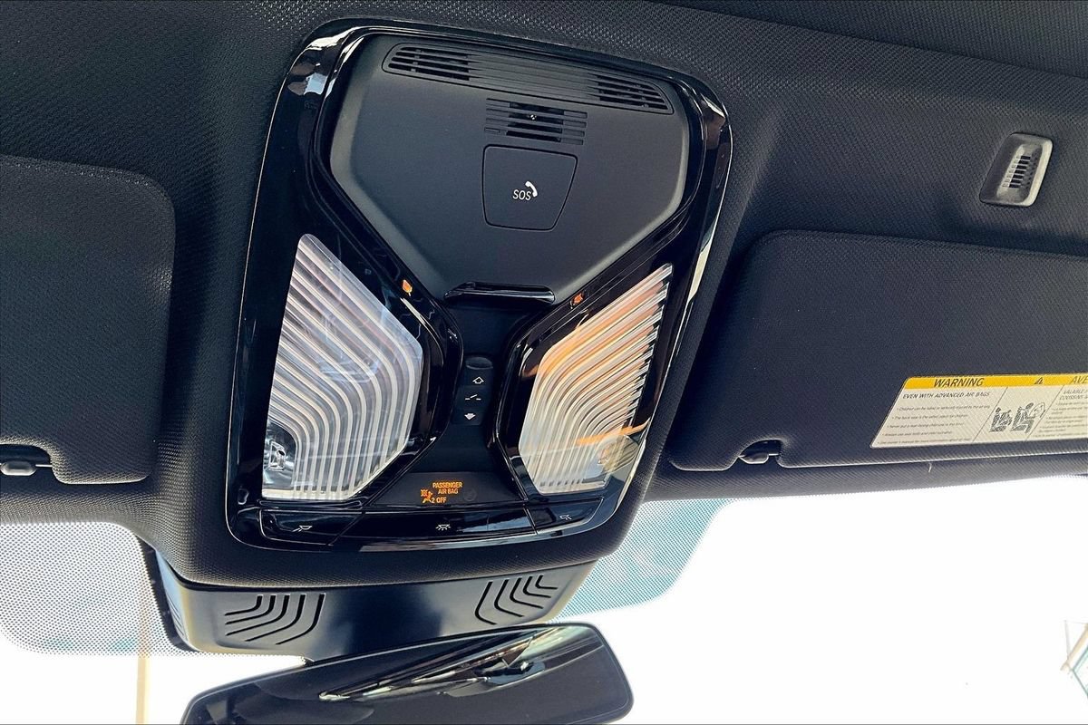 Used 2019 BMW 530i xDrive AWD/4WD image 26
