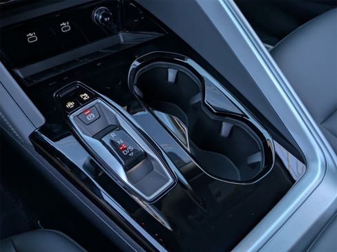 New 2025 Audi Q5 Premium image 7