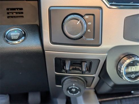 Used 2022 Ford F350 Lariat w/ Lariat Ultimate Package image 25