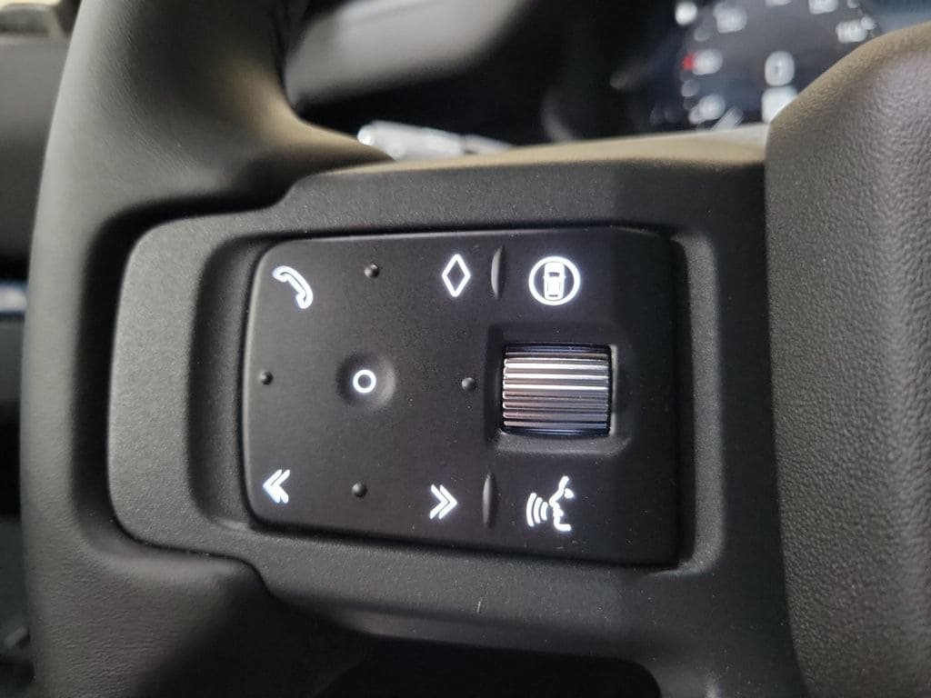 New 2026 Land Rover Defender 110 S AWD/4WD image 15