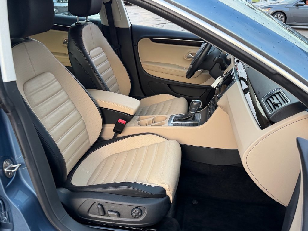 Used 2017 Volkswagen CC Sport FWD image 17