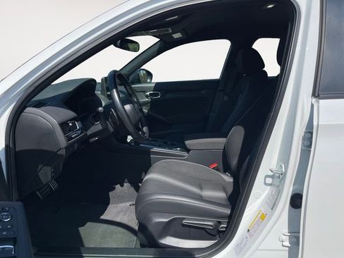 Used 2024 Honda Civic Sport image 9