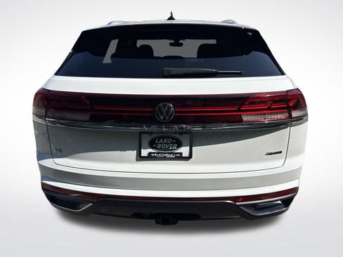 Used 2024 Volkswagen Atlas Cross Sport SE AWD/4WD image 6