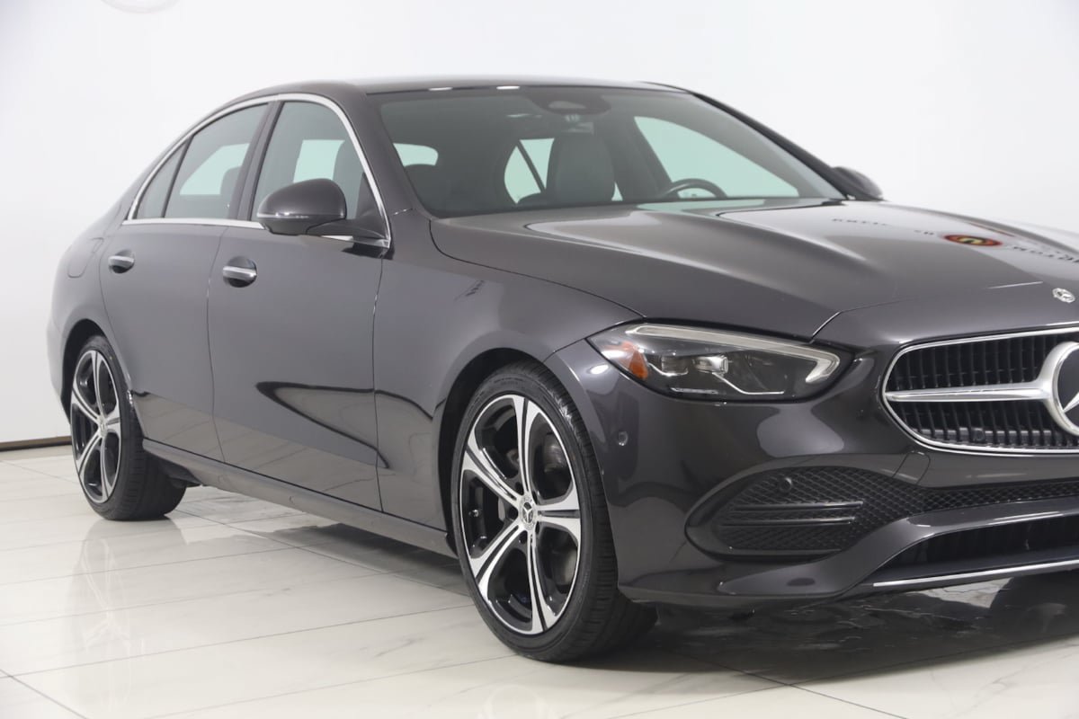 Used 2023 Mercedes-Benz C 300 4MATIC Sedan w/ Exclusive Trim Package image 38