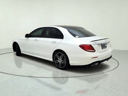 Used 2020 Mercedes-Benz E 350 Sedan image 12