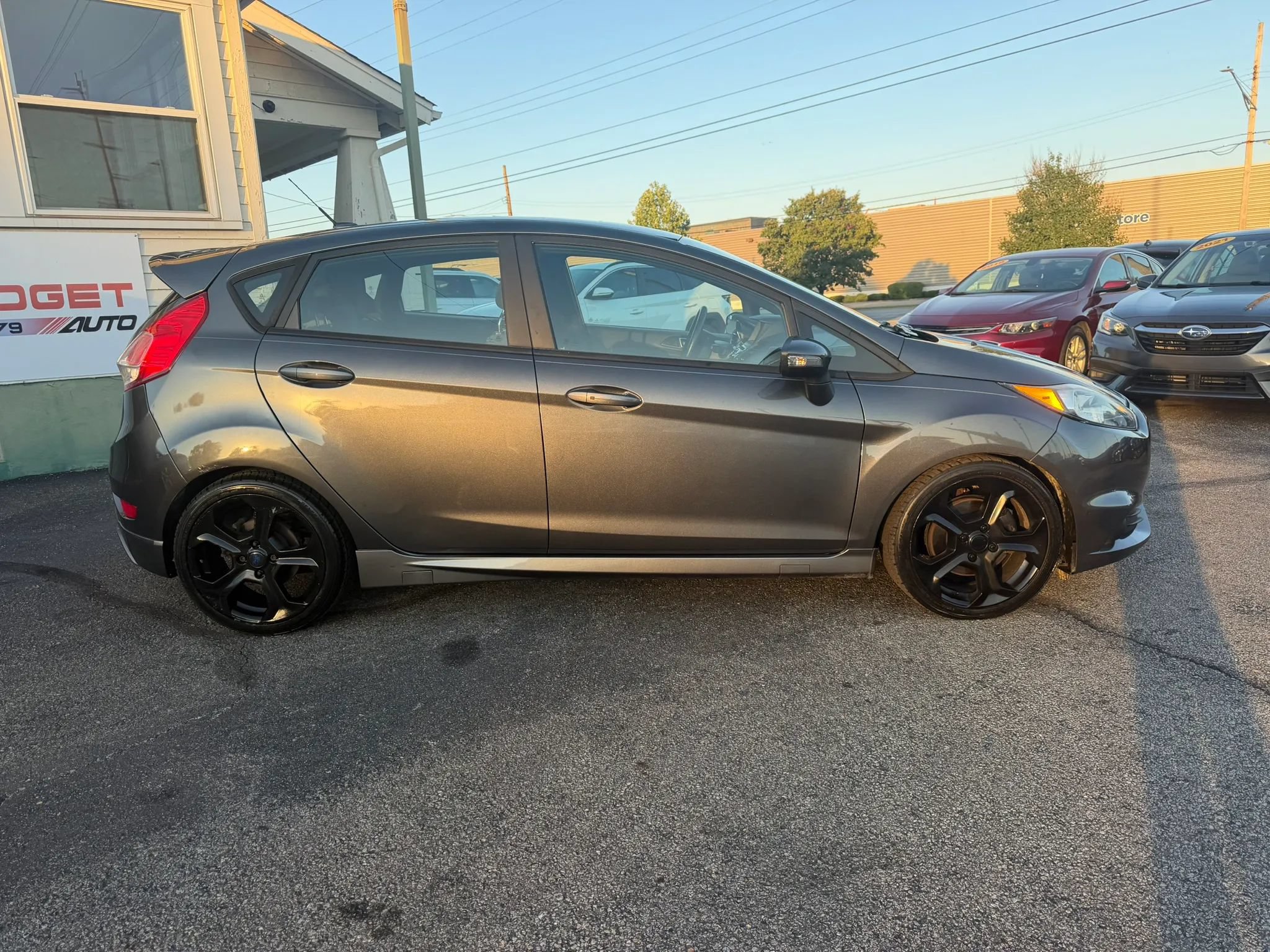 Used 2016 Ford Fiesta ST FWD image 6