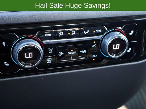 Used 2024 Chevrolet Silverado 1500 LT AWD/4WD image 21