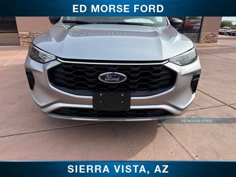 Certified 2024 Ford Escape ST-Line AWD/4WD image 13