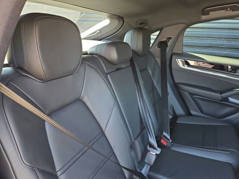New 2026 Porsche Cayenne S image 21