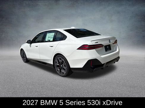 Used 2027 BMW 530i xDrive w/ M Sport Package AWD/4WD image 3