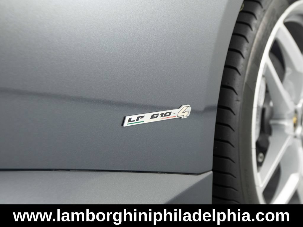 Used 2015 Lamborghini Huracan LP 610-4 AWD/4WD image 44
