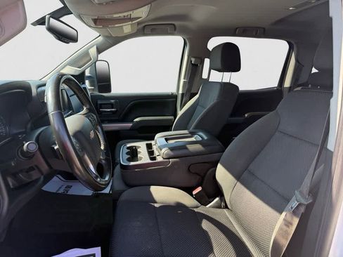 Used 2015 Chevrolet Silverado 3500 LT w/ LT Convenience Package image 4