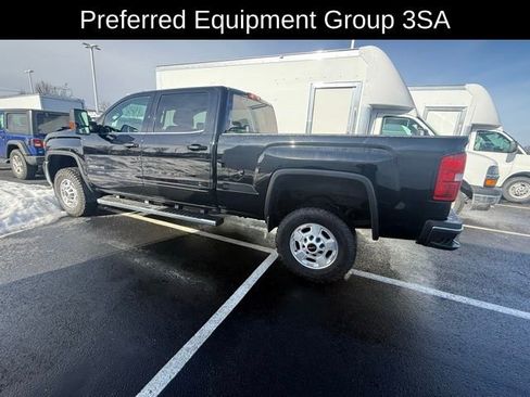 Used 2018 GMC Sierra 2500 SLE image 2