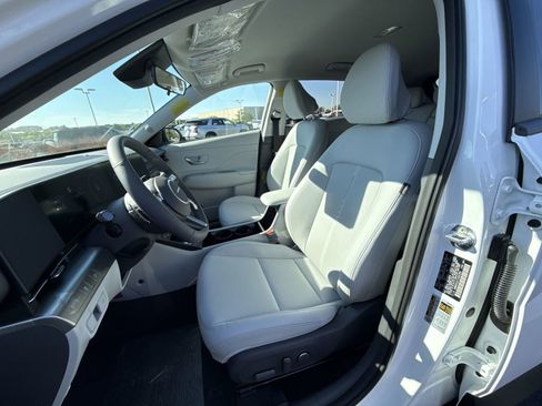 Certified 2026 Hyundai Kona SEL Premium AWD/4WD image 13