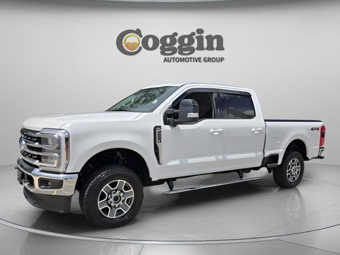 Used 2024 Ford F250 Lariat w/ Lariat Ultimate Package AWD/4WD image 1