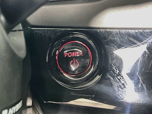 Used 2025 Honda Accord Sport image 19