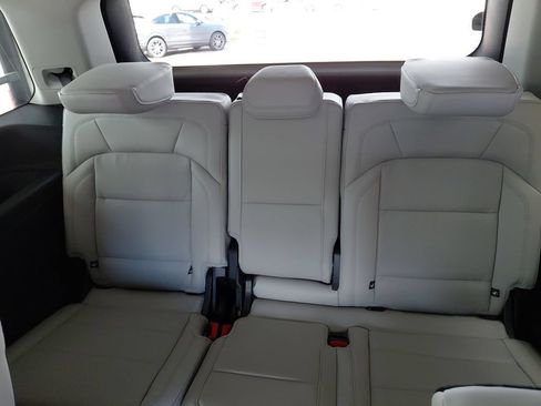 New 2026 Lincoln Navigator Premiere AWD/4WD image 47