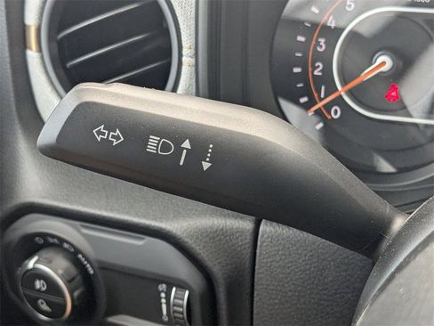 New 2025 Jeep Gladiator Willys image 25