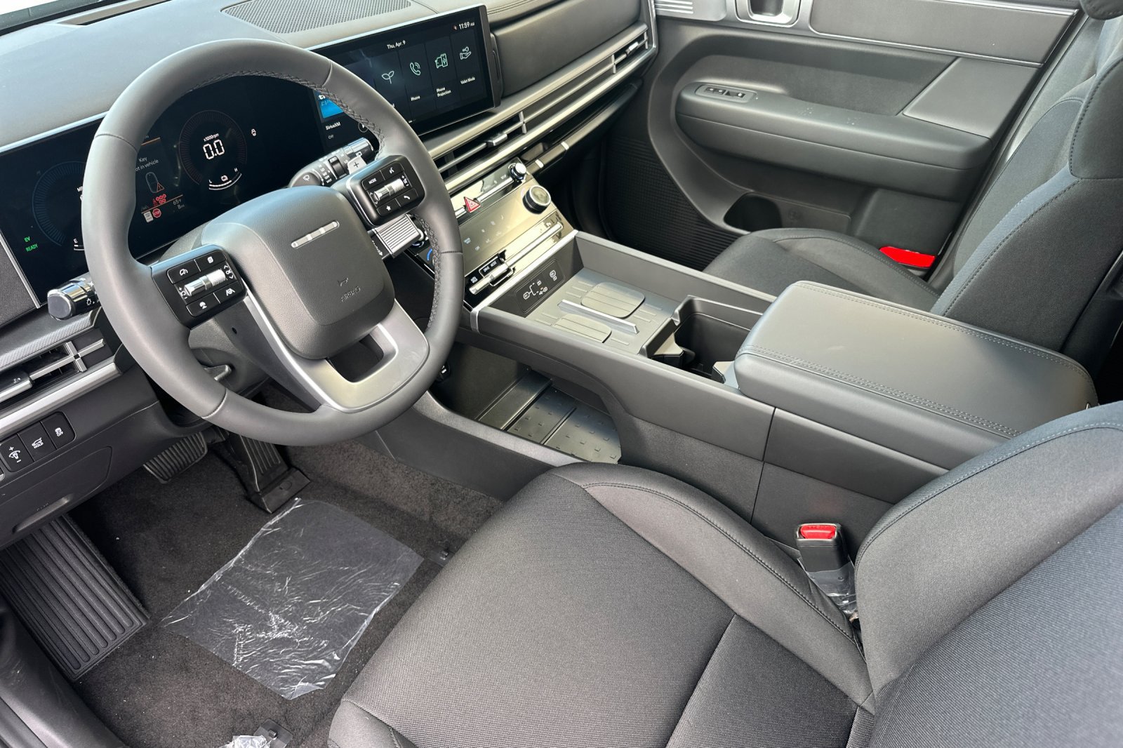 Used 2026 Hyundai Santa Fe SE FWD image 13