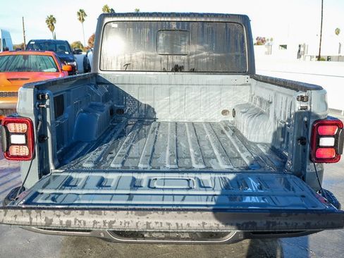 New 2026 Jeep Gladiator Sport AWD/4WD image 27